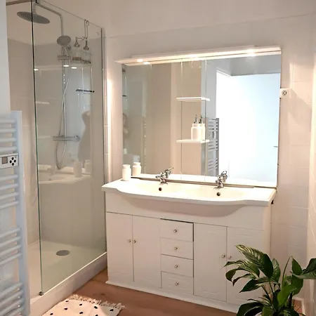 شقة La Gaiete - Meilleurhote-brioude *